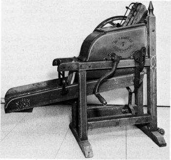 Figure 25.--Corn sheller. (Catalog No. 278.)