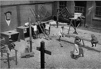 The city yard equipped to give a maximum of exercise and creative play