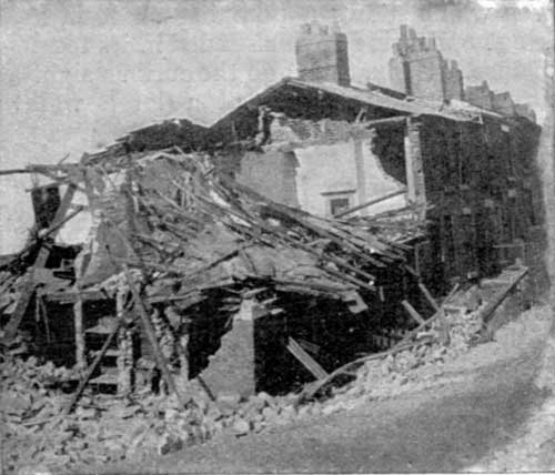 T. Birtles, photo.HOUSES WHICH COLLAPSED OWING TO A SUBSIDENCE.