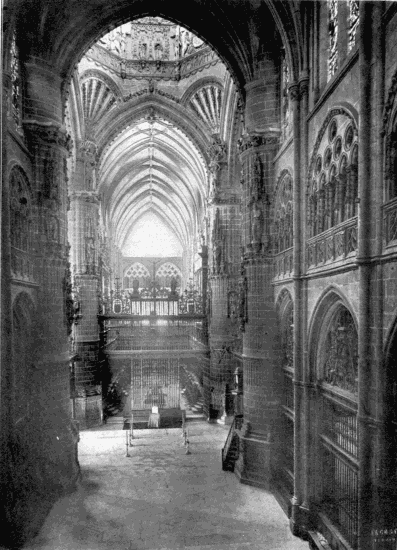 CATHEDRAL OF BURGOS View of the nave