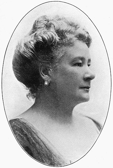 Mme. Ernestine Schumann-Heink.