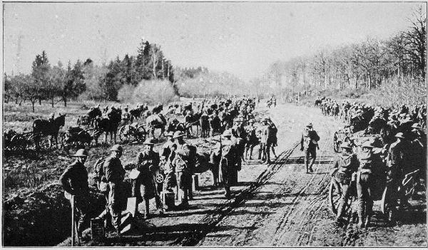 Copyright by the Committee on Public Information.  U. S. Marines in readiness to march to the front.