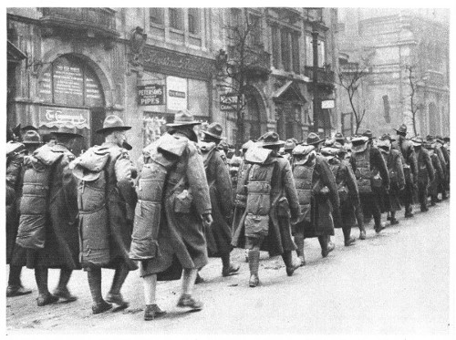 American troops, with full equipment, on parade in London