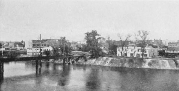 A VIEW OF CEDAR RAPIDS FROM THE ISLAND