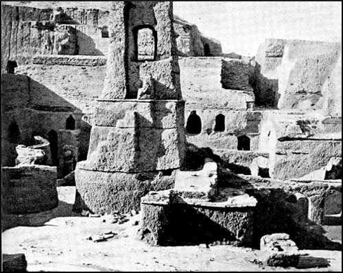 >Excavations in the Temple Court: Nippur.
