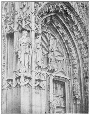 CHURCH OF SAINT WULFRAN, ABBEVILLE (NORD). FRANCE. DETAIL OF WEST FRONT.