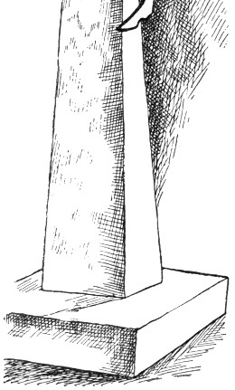 Monument bottom