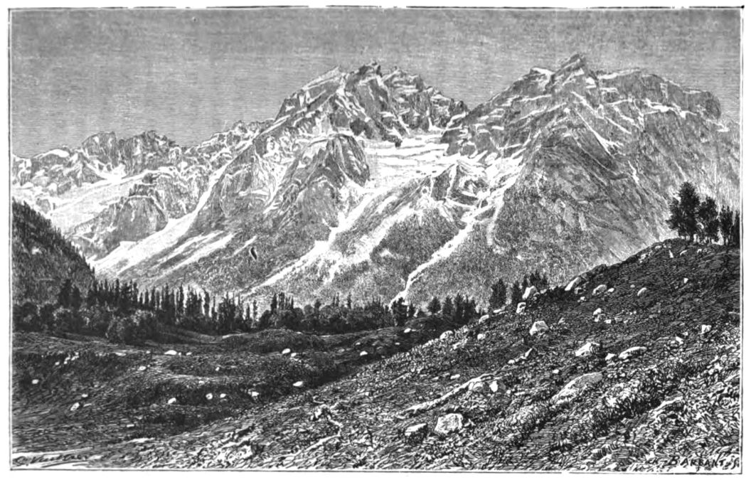 Vue des montagnes du Karakoroum, dans la vallée de Chigar.