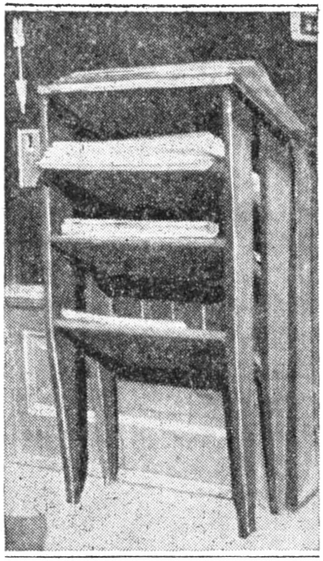 Coin-operated newspaper vending installation