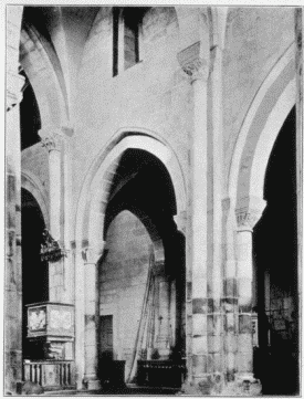 FIG. 14.Church, Paço de Souza.
Nave.