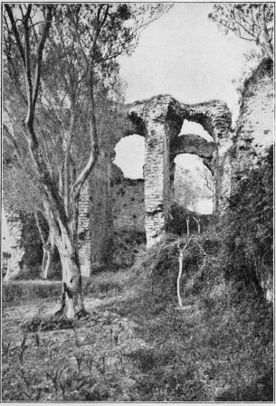 RUINS OF THE VILLA OF CATULLO