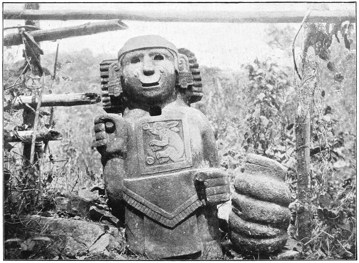 STATUE OF AN OCTLI (DRINK) GOD.